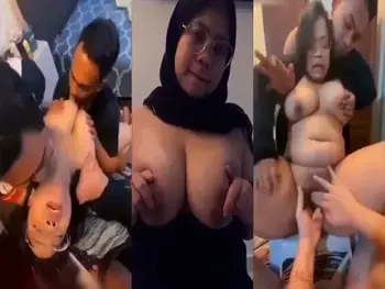 Cewek Chubby Jilbab Doyan Threesome Nakal