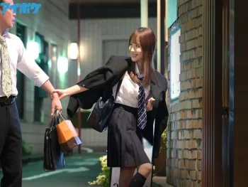 Siswi Nakal Digenjot Guru di Kelas Sampai Memek Becek Banjir